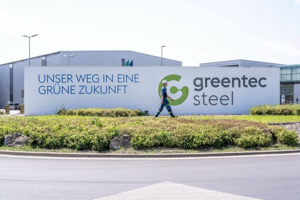 Schild unser Weg in eine grüne Zukunft, greentec steel