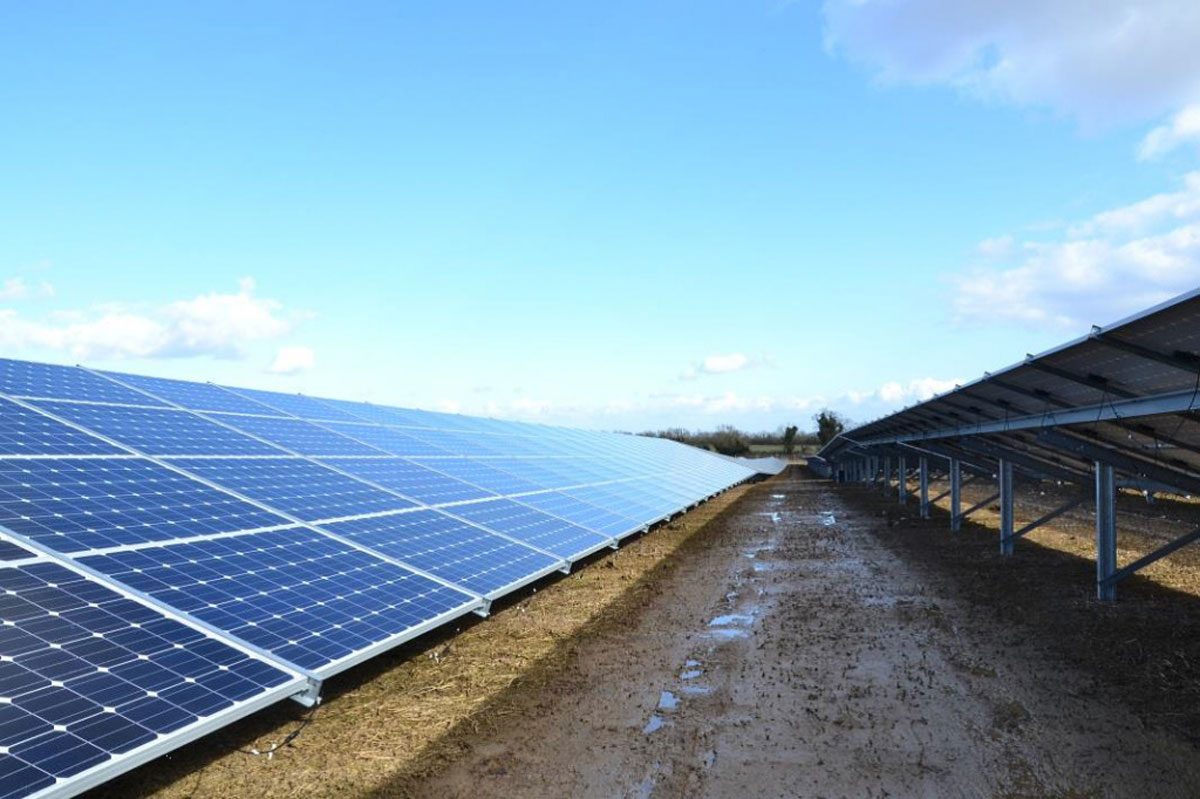 PV Kraftwerk mit Fast Slide from voestalpine Sadef im Einsatz