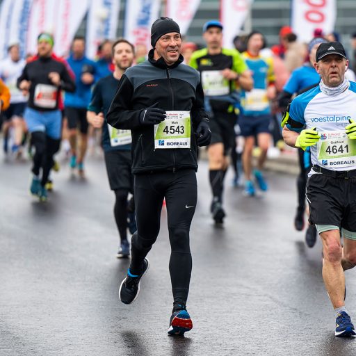 voestalpine Mitarbeiter beim Lauf