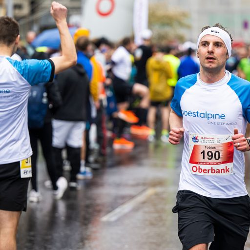 voestalpine Läufer am Linzmarathon